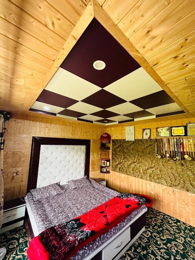 Sheen Homestay Gulmarg Exterior foto